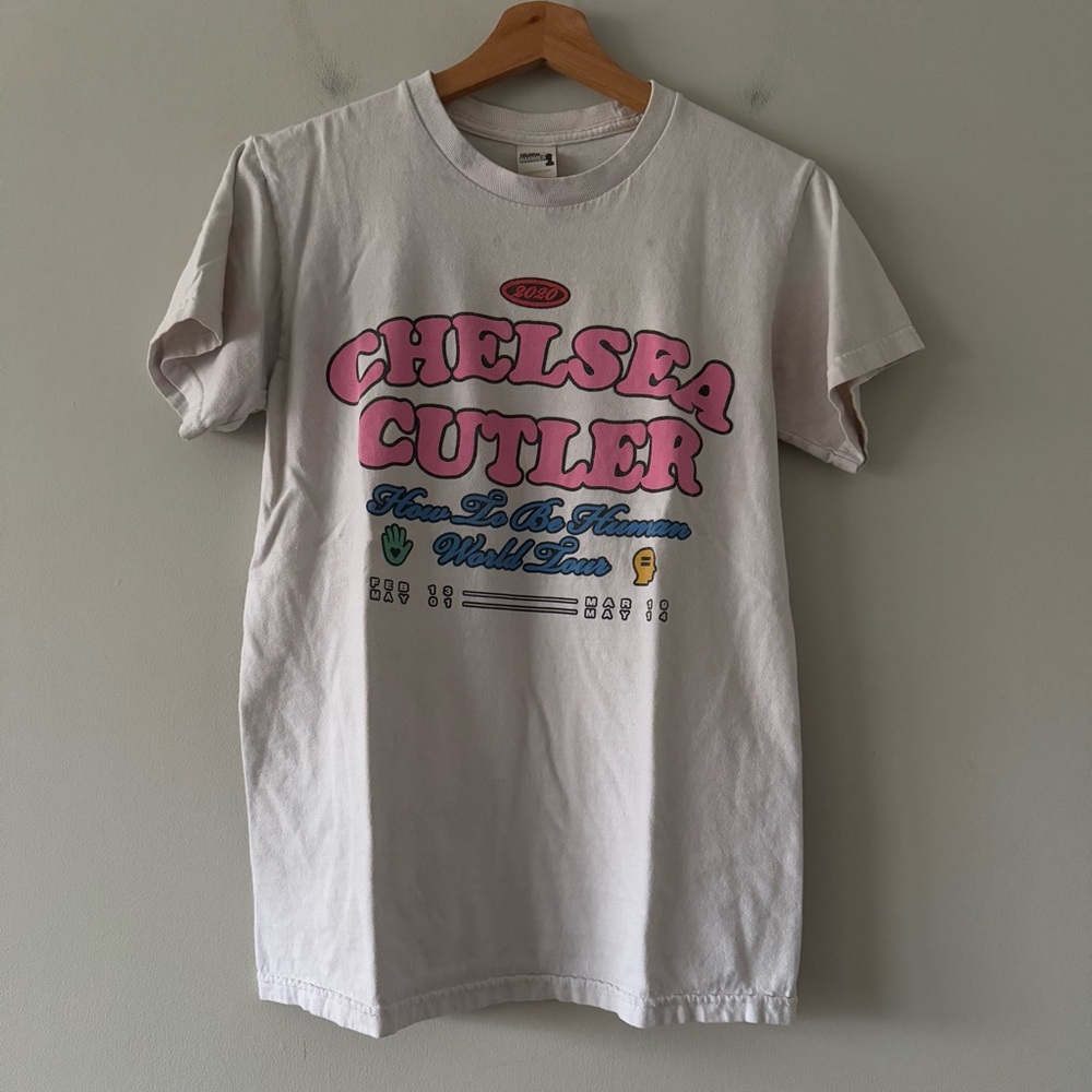 Chelsea Cutler How To Be Human World Tour 2020 Graphic T-Shirt Unisex Size Small
